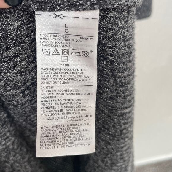 Old Navy Maternity Grey Ribbed Bodycon Dress | L - Picture 4 of 4